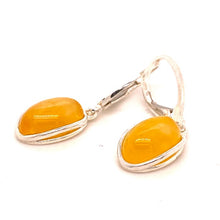 Load image into Gallery viewer, Amber and Silver Set - Earrings and Pendant - Oval Shape