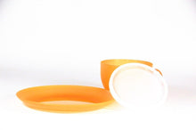 Load image into Gallery viewer, plastic coffee cup with lid and plate orange